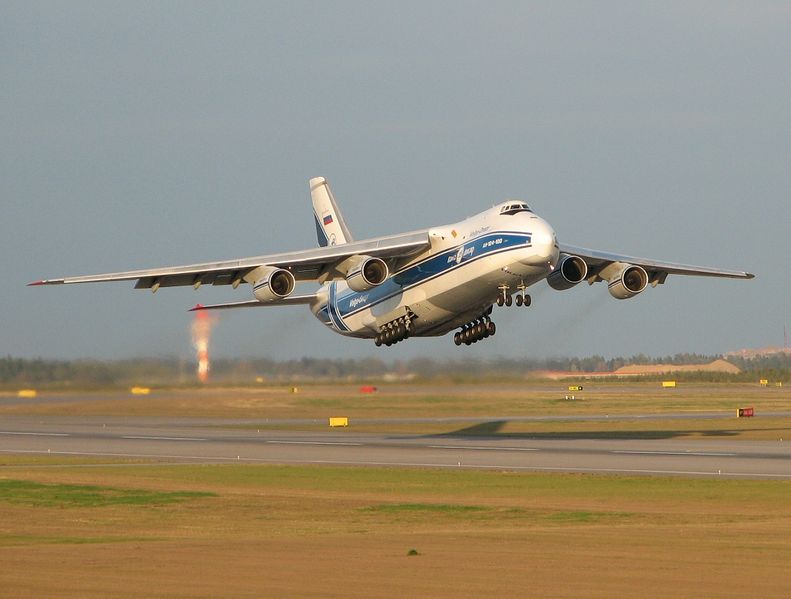 Antonov An-124