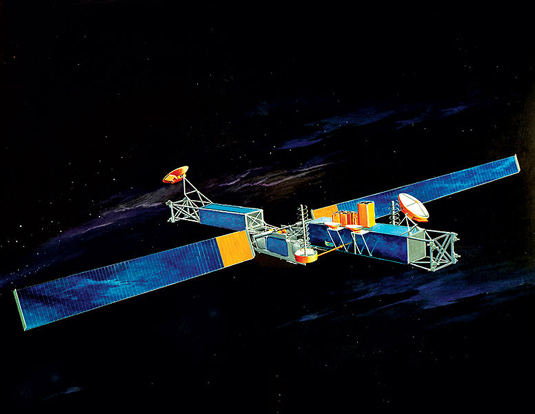 
MILSTAR: A communication satellite