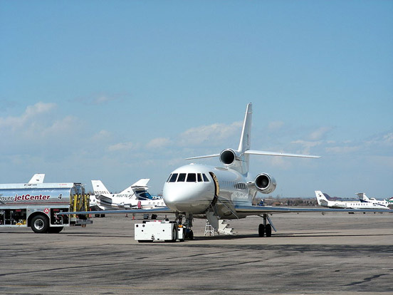 
Dassault Falcon 900 at Centennial Airport
