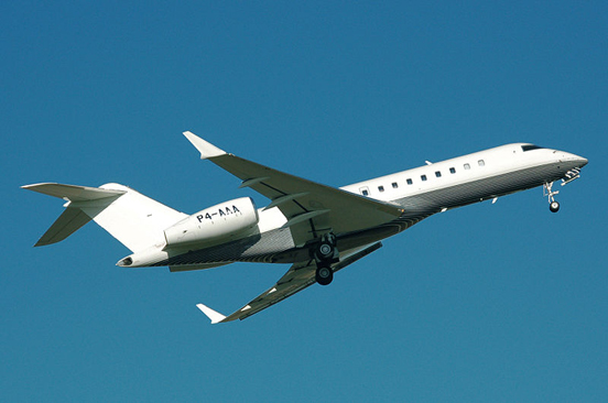 
Bombardier Global Express takes off