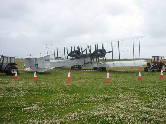 
Vickers Vimy Replica, 2005