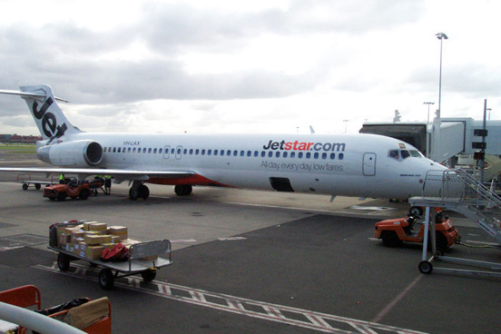 
A Jetstar Airways Boeing 717-200 at Sydney Airport, Australia. (2005)