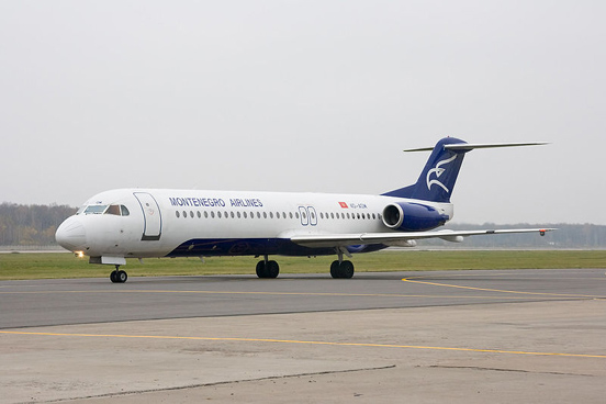 
Fokker 100