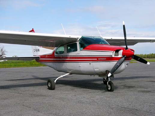 
Cessna T210L