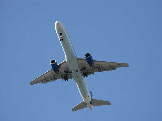
Planform view of Thomas Cook Airlines 757-200