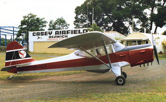 
Auster J/1N Alpha in British Eagle colours at Casey Airfield, Berwick, Victoria, Australia in 1988