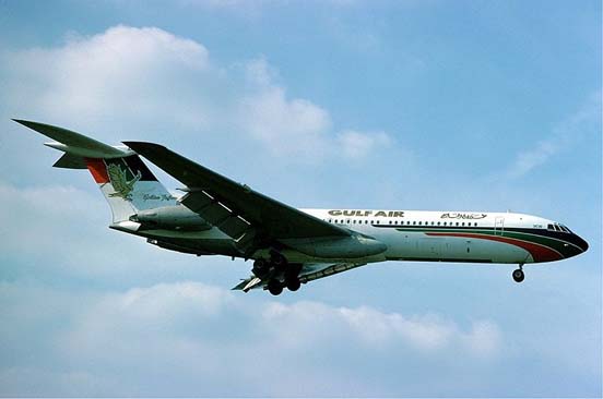 
VC10 of Gulf Air at Heathrow in 1977