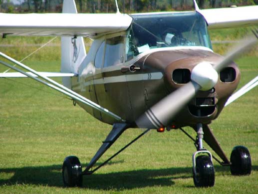 
A Piper PA-22-135 Tri-Pacer
