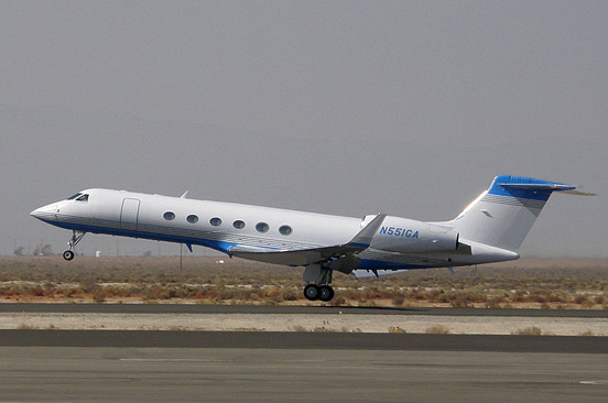 
Amgen's corporate Gulfstream V departs Fox Field, Lancaster, California