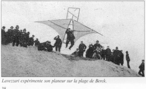 
Jan Lavezzari's double-sail hang glider. Berck beach, France, Feb/15/1904.