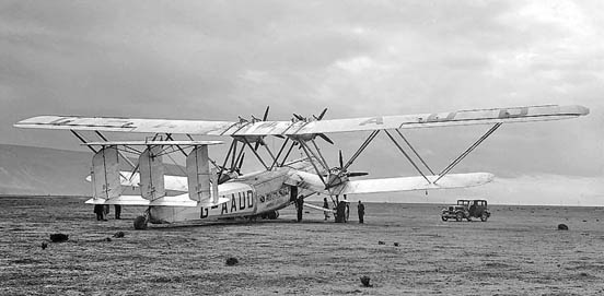 
Imperial Airways Handley Page H.P.42. Hanno