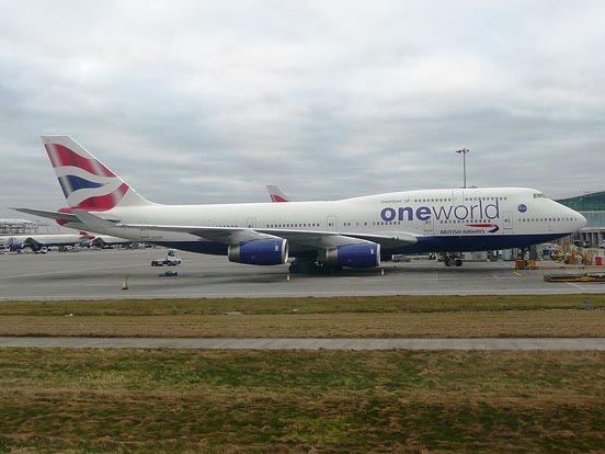
British Airways Boeing 747-400 in Oneworld livery at London Heathrow Airport