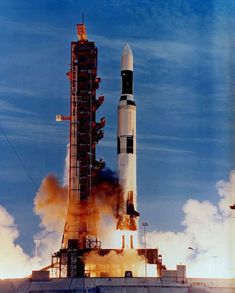 
Launch of the modified Saturn V rocket carrying the Skylab space station
